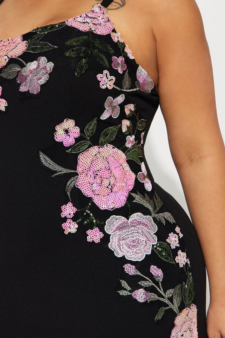 Feeling Pretty Floral Gown - Black/combo