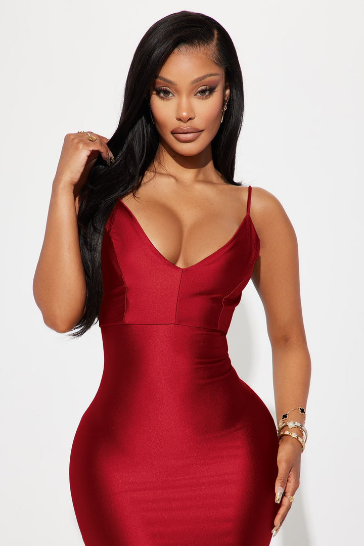 Walk Behind Me Maxi Dress - Wine