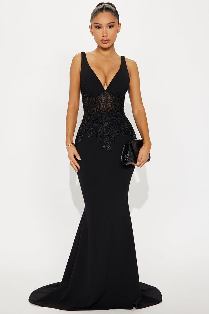 Raina Embroidered Maxi Dress - Black