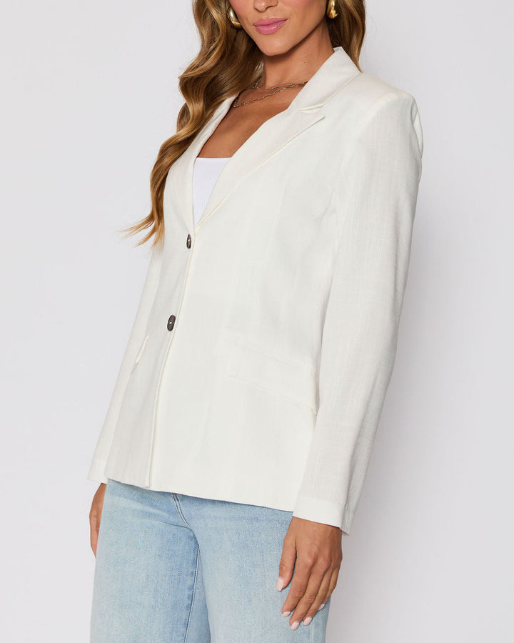 Sandy Linen Pocketed Blazer