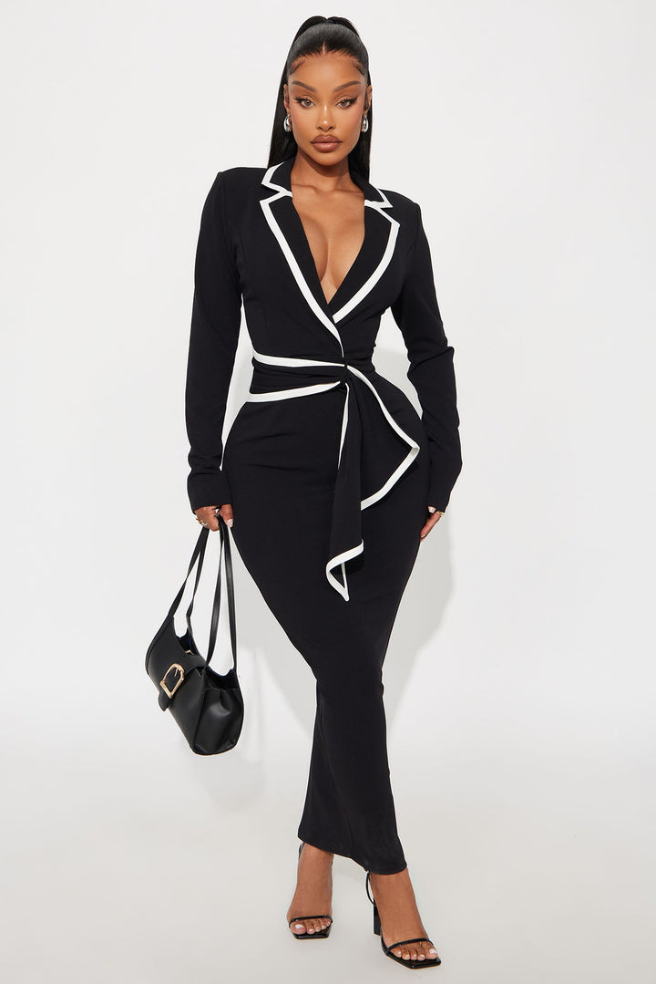 Scouter Collared Maxi Dress - Black/White