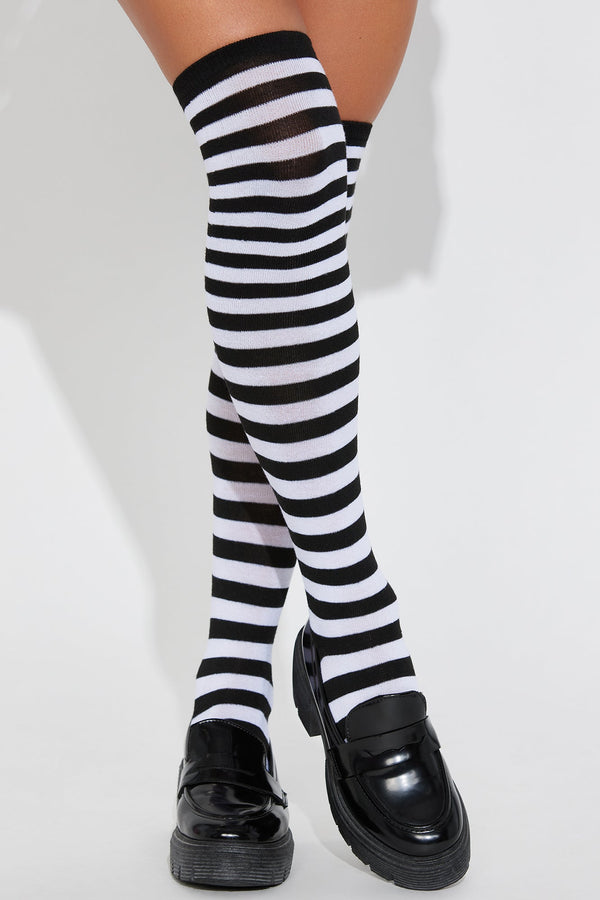 Witch Please Socks - Black/White