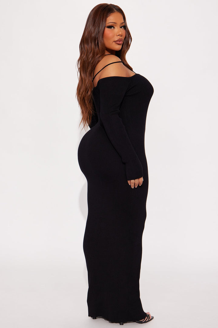 Ylianna Sweater Maxi Dress - Black