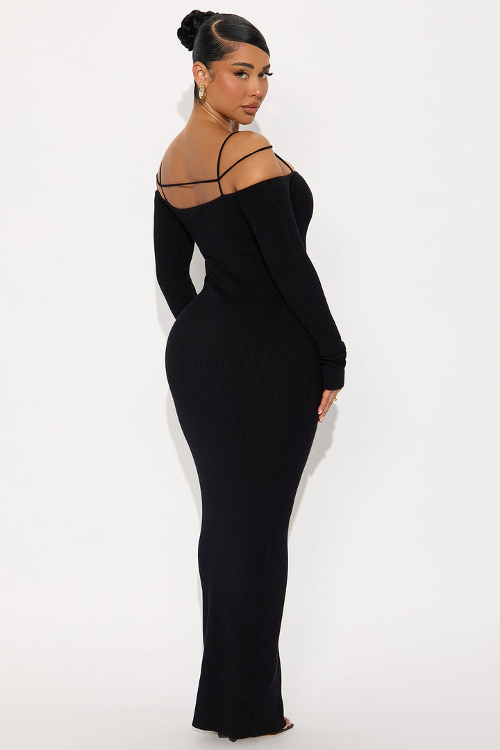 Ylianna Sweater Maxi Dress - Black