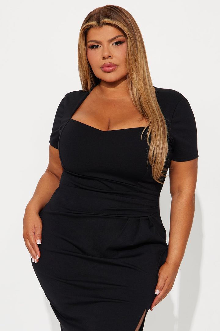 Stevie Short Sleeve Ponte Midi Dress - Black