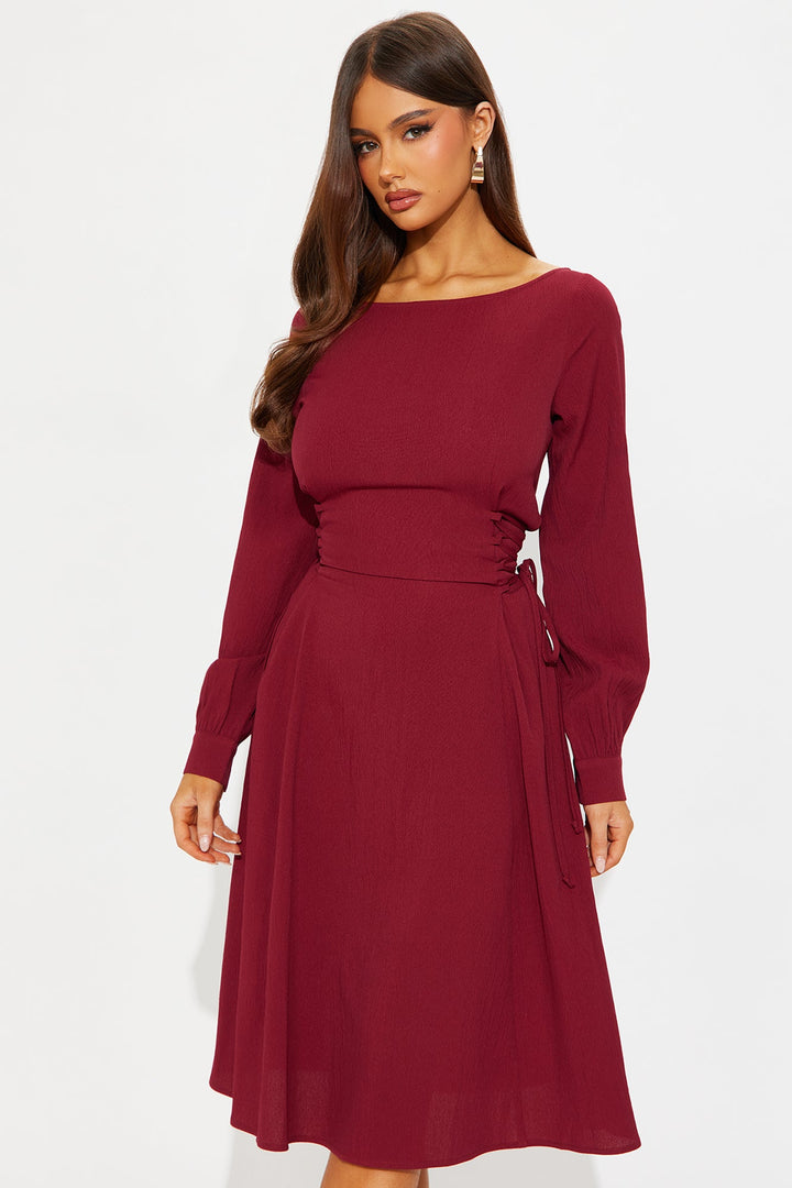 Vienna Lace Up Midi Dress - Wine