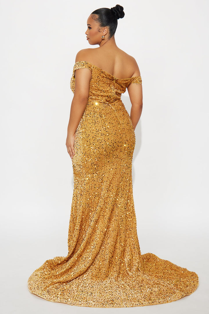 Alora Sequin Maxi Gown - Gold