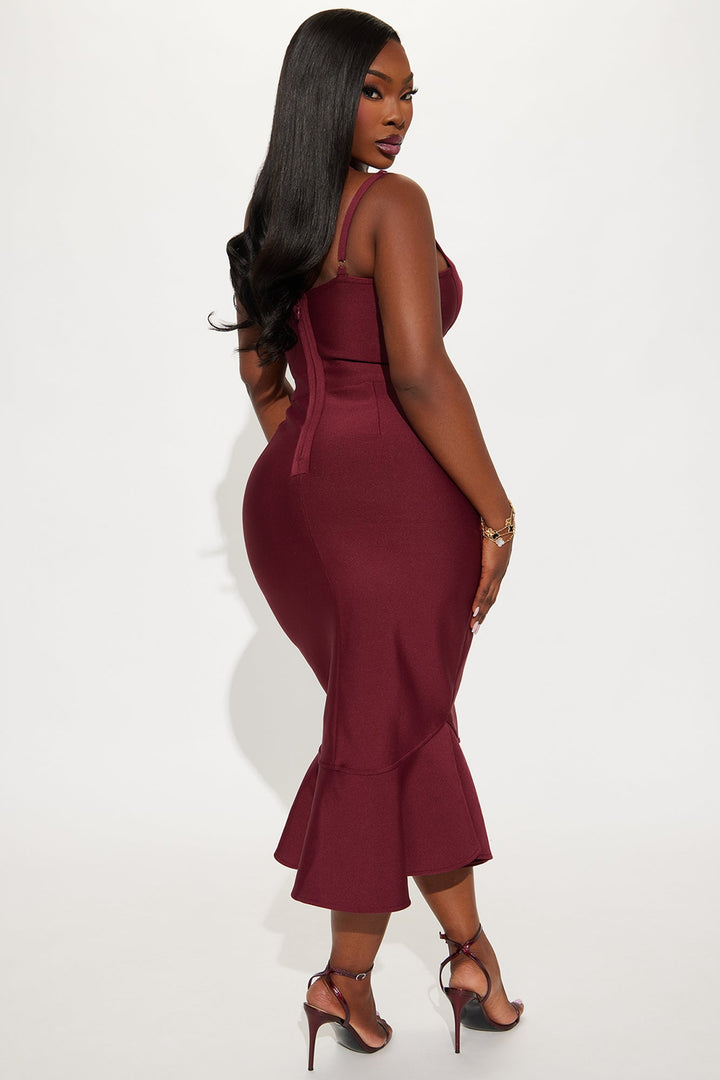 Ailani Mermaid Bandage Midi Dress - Red