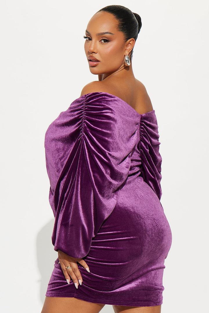 Vanna Ruched Velvet Mini Dress - Purple