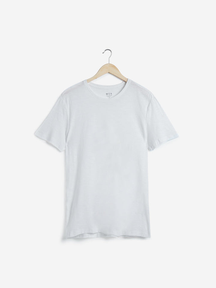 WES Casuals White Slim Fit Pure Cotton T-Shirt