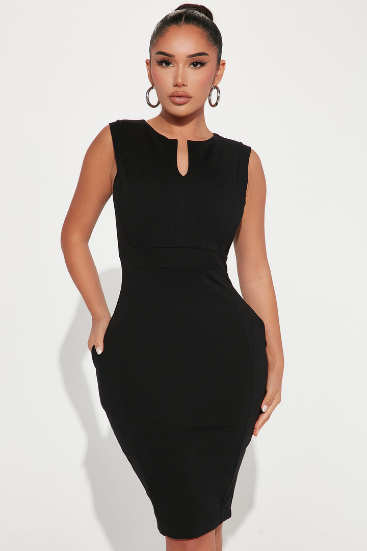 Cubicle Cutie Body Sculpting Midi Dress - Black