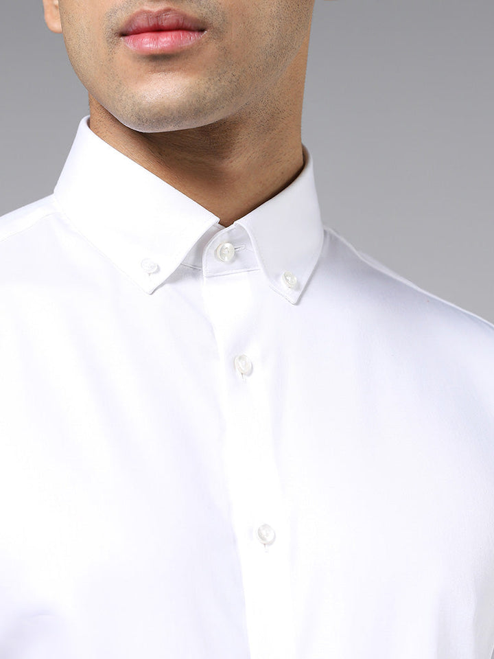WES Formals Solid White Cotton-Blend Slim-Fit Shirt