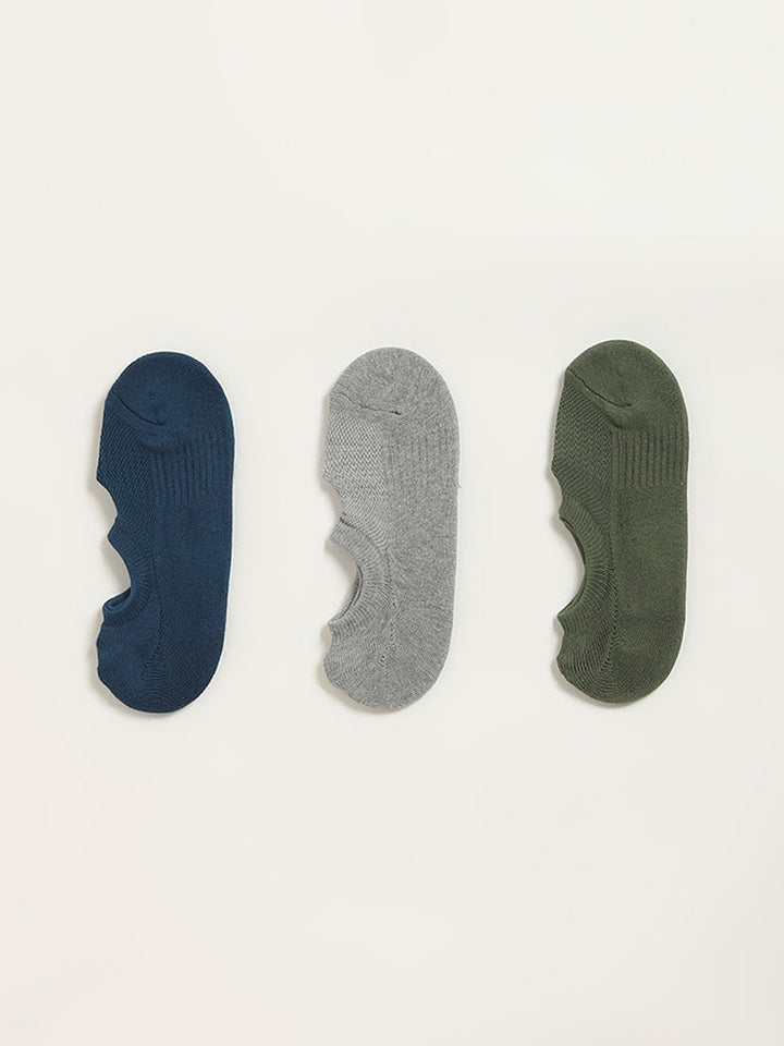 WES Lounge Multicolour Solid Cotton-Blend Socks - Pack of 3