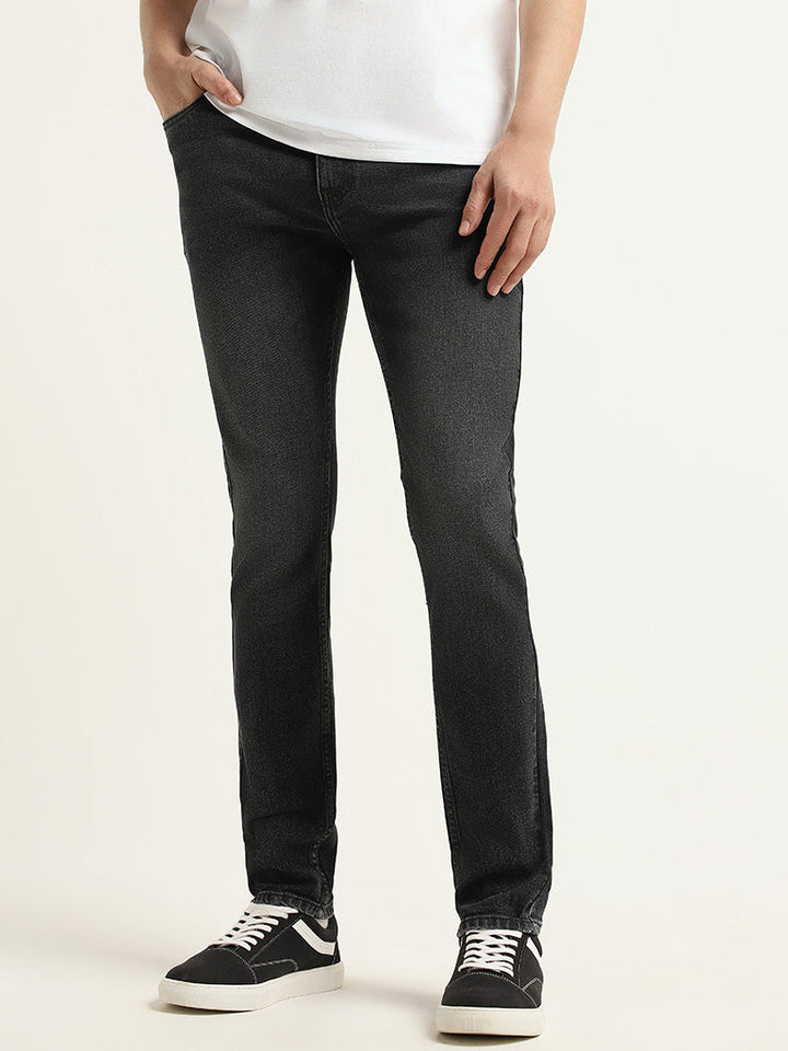 WES Casuals Black Relaxed-Fit Mid-Rise Jeans