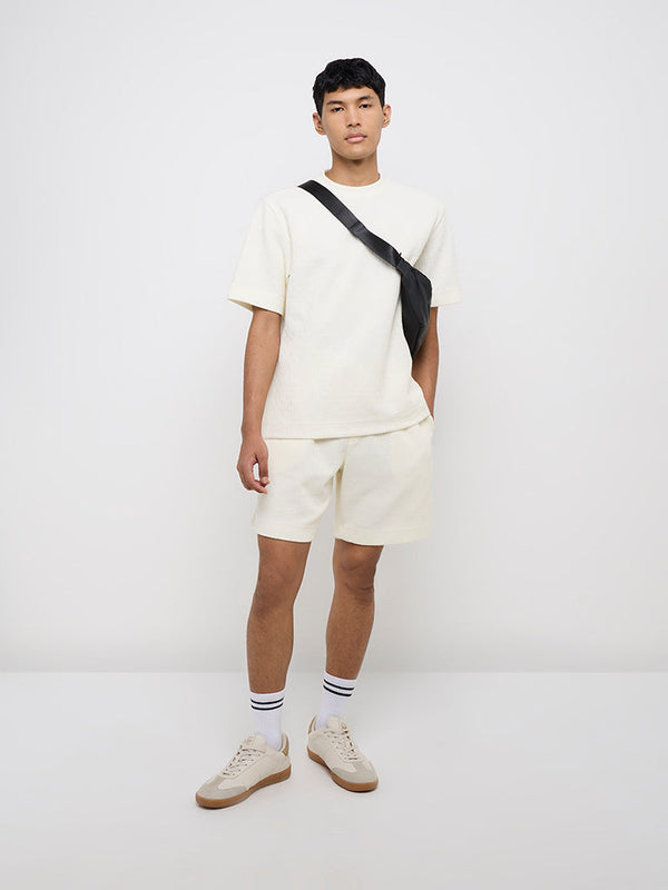 Studiofit Off-White Knitted Relaxed-Fit Mid-Rise Shorts