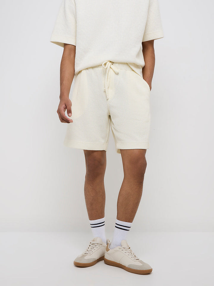 Studiofit Off-White Knitted Relaxed-Fit Mid-Rise Shorts