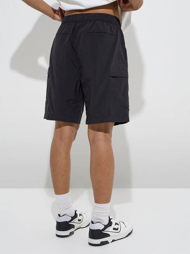 Studiofit Black Solid Relaxed-Fit Mid-Rise Shorts