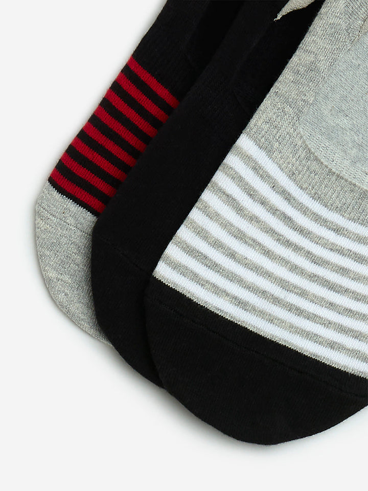 WES Lounge Black Invisible Cotton-Blend Socks- Pack of 3