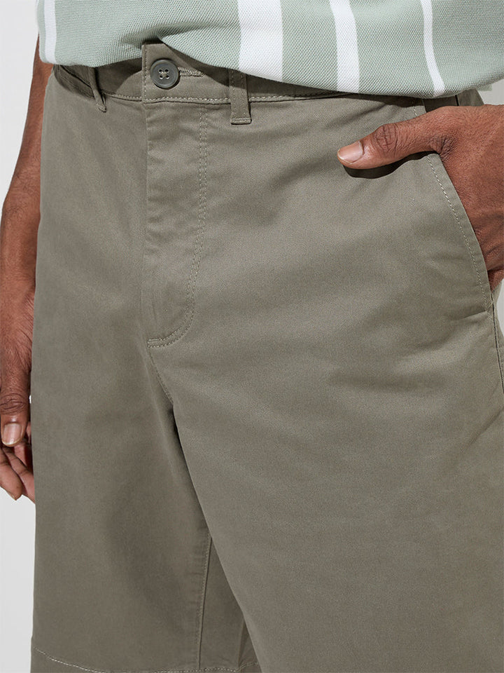 WES Casuals Olive Relaxed-Fit Mid-Rise Cotton-Blend Shorts