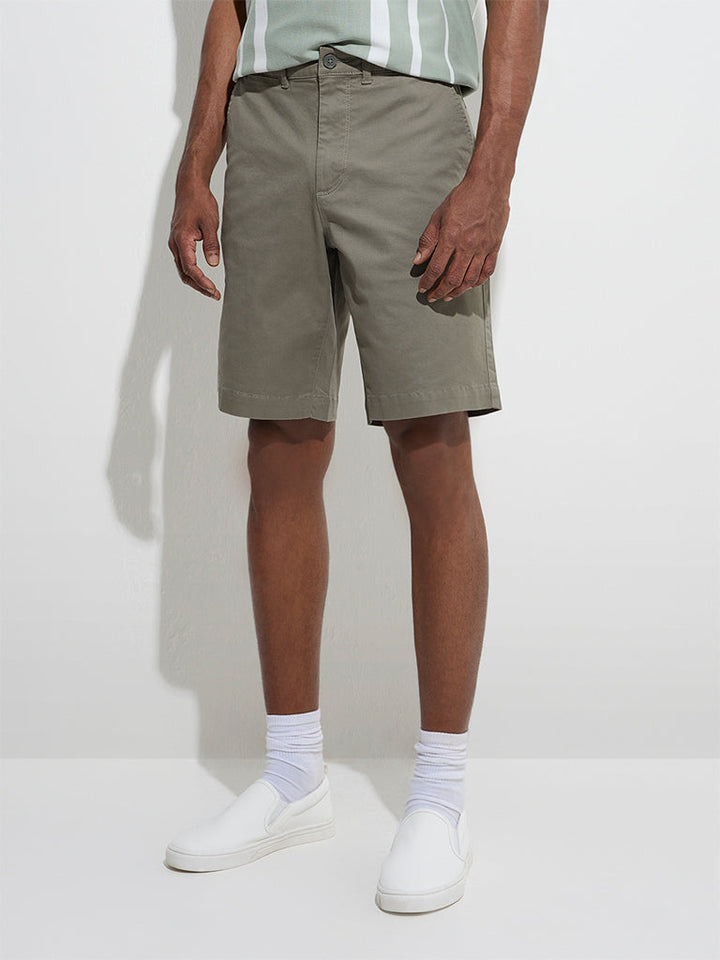 WES Casuals Olive Relaxed-Fit Mid-Rise Cotton-Blend Shorts