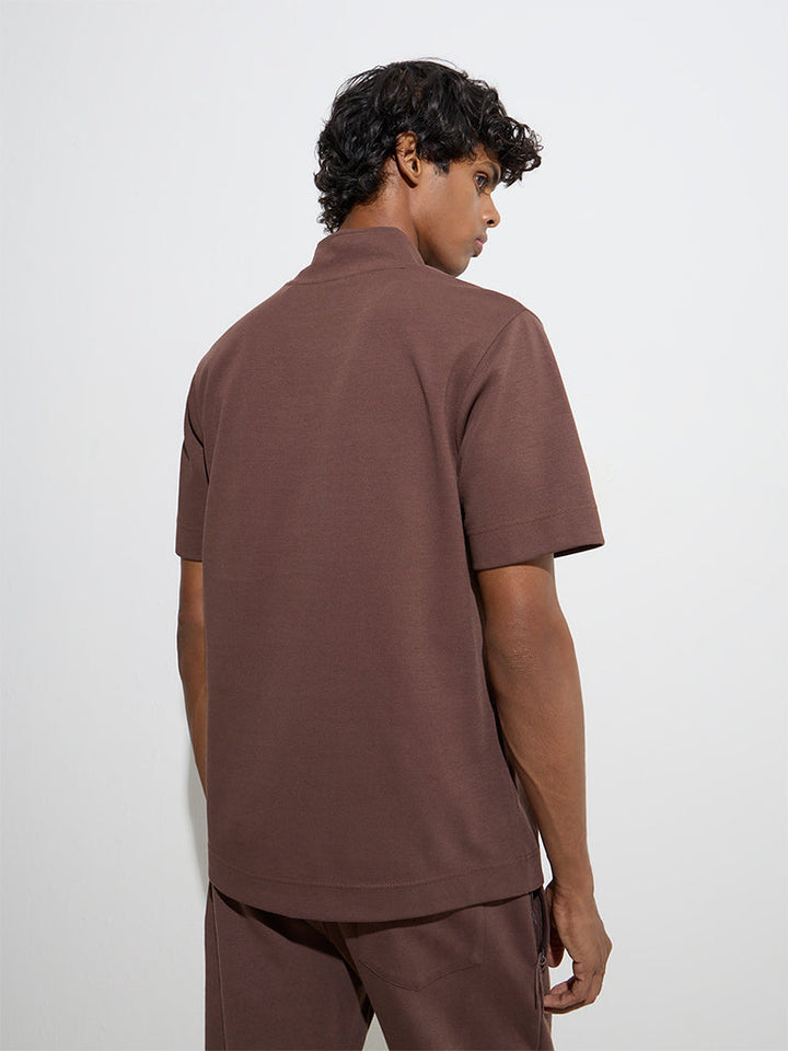 Studiofit Brown Solid Quarter Zip T-Shirt