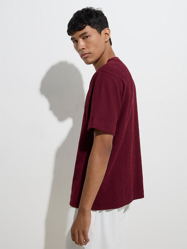 Studiofit Maroon Crinkle Relaxed-Fit Cotton-Blend T-Shirt