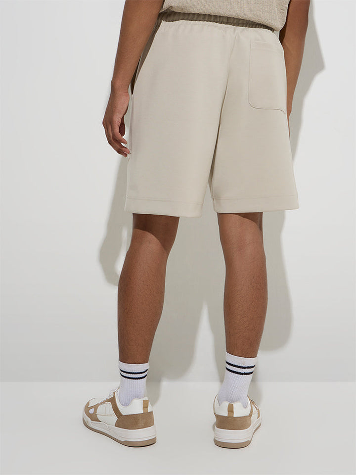 Studiofit Beige Solid Relaxed-Fit Mid-Rise Shorts