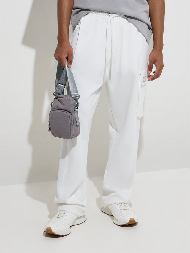 Studiofit White Solid Relaxed-Fit Cotton-Blend Track Pants