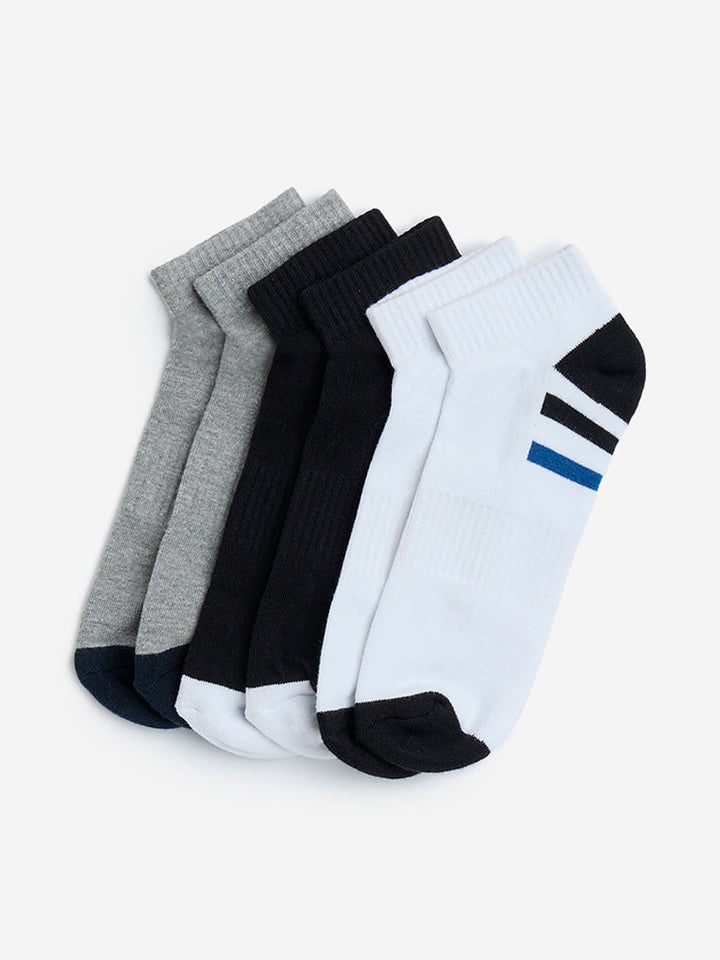 WES Lounge Navy Striped Cotton-Blend Trainer Socks - Pack of 3