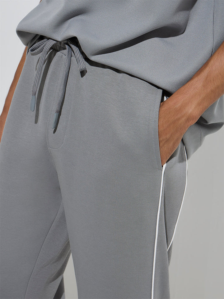 Studiofit Grey Solid Relaxed-Fit Mid-Rise Track Pants