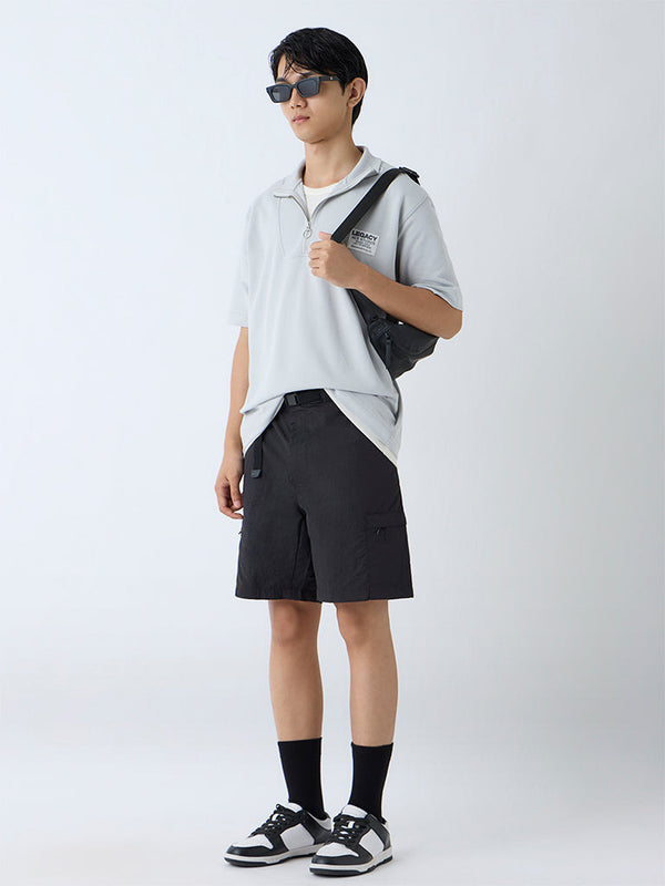 Studiofit Black Solid Relaxed-Fit Mid-Rise Shorts