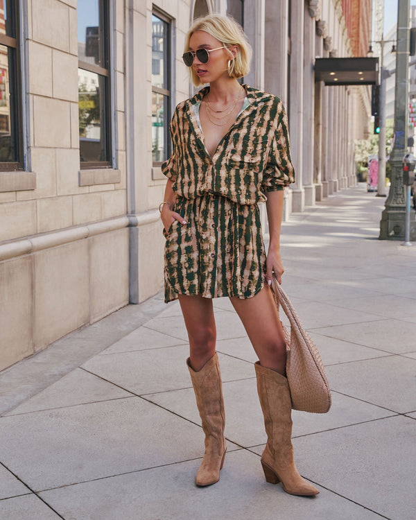 Queen Retro Printed Shirt Dress Pine Multi