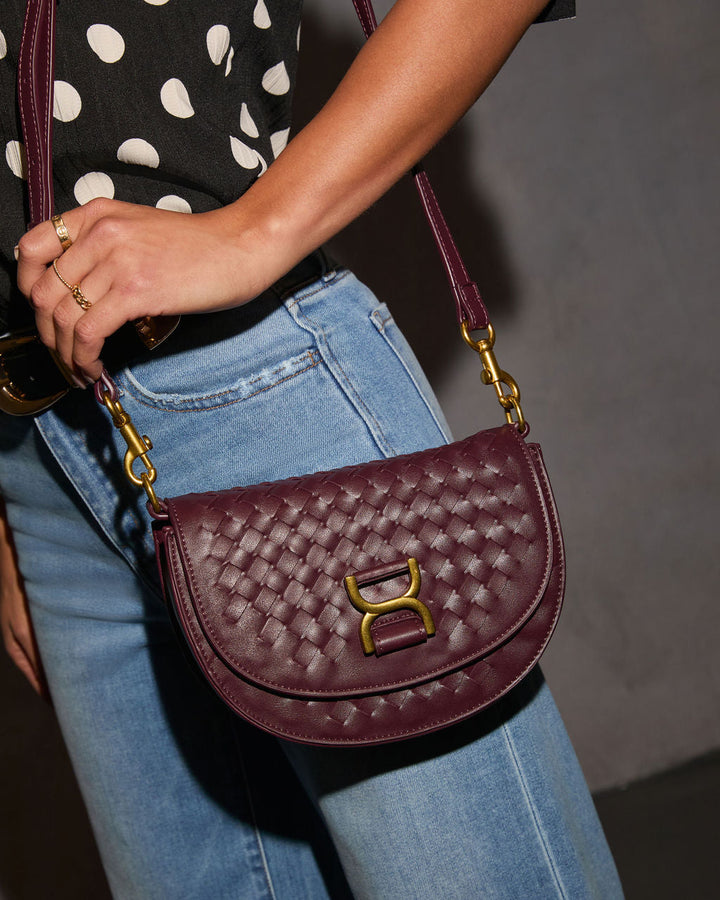 Annalyn Woven Crossbody Bag Burgundy O S