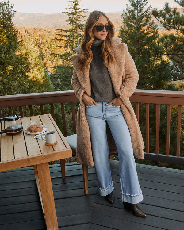 Yulissa Pocketed Teddy Coat Latte