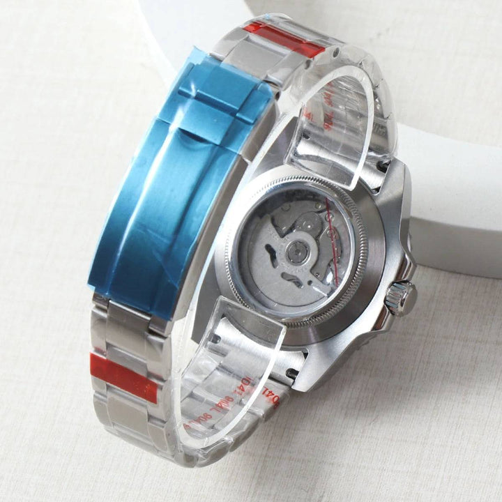 NH34 GMT Watch Flag of the United Arab Emirates Dial 40mm Green Black Bezel Automatic Mechanical Movement Watch Sapphire Crystal